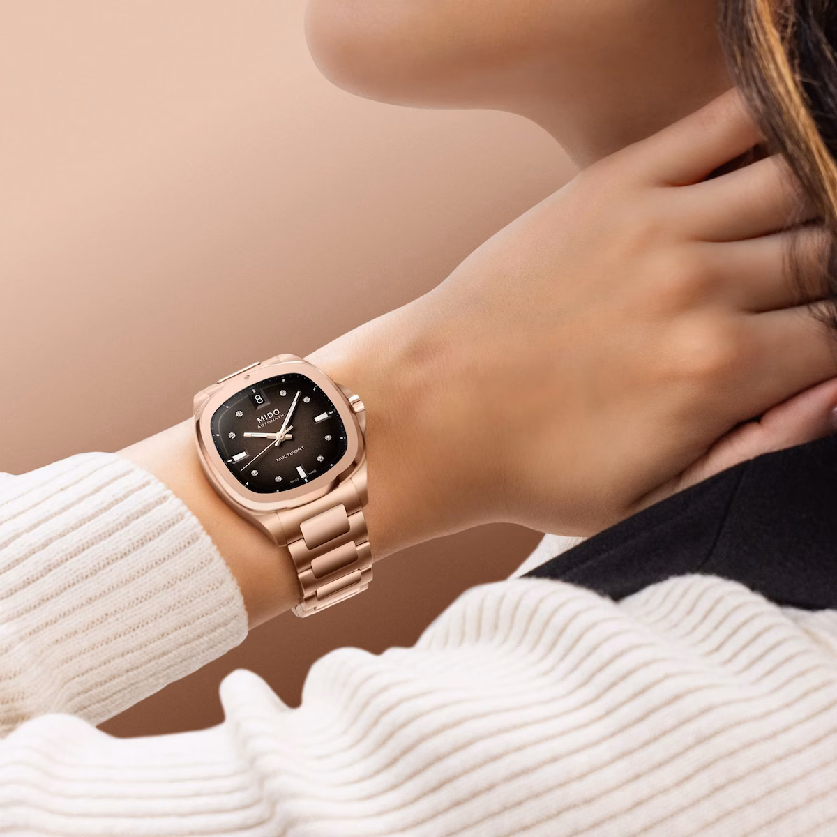 M049 307 33 296 00 6 wrist 1
