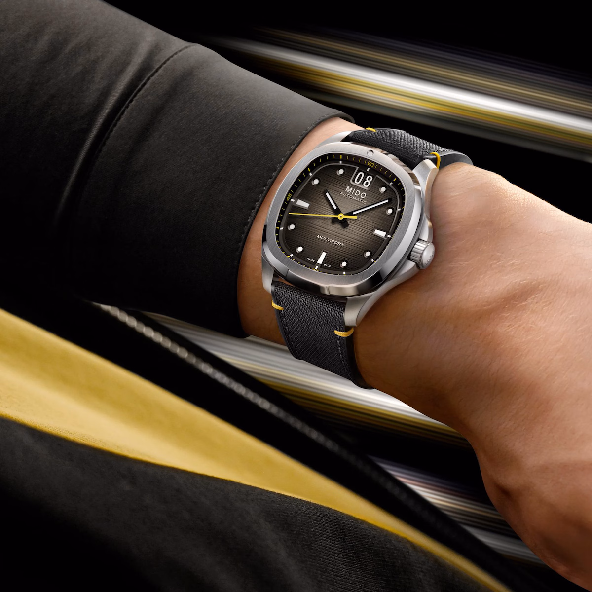 M049 526 17 081 01 6 wrist 1