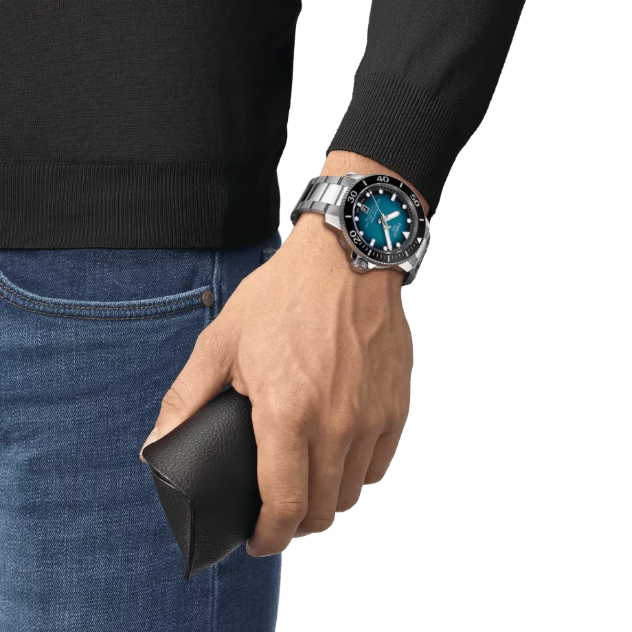 T120 607 11 041 00 WRIST 1