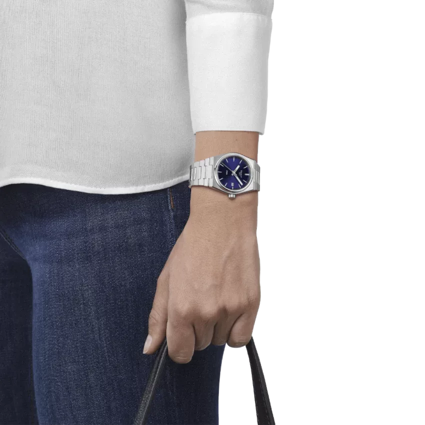 T137 210 11 041 00 wrist